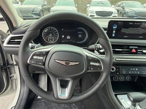New 2026 Genesis G70 2.5T image 23