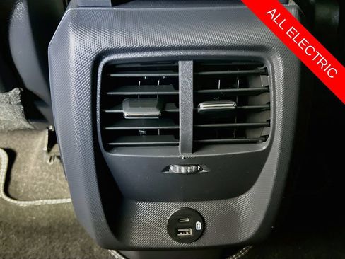 Used 2022 Ford Mustang Mach-E GT w/ GT Performance Edition AWD/4WD image 26