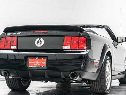 Used 2008 Ford Mustang Shelby GT500 RWD image 9