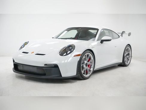 Certified 2022 Porsche 911 GT3 image 1