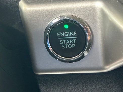 Used 2022 Ford Expedition XLT image 42