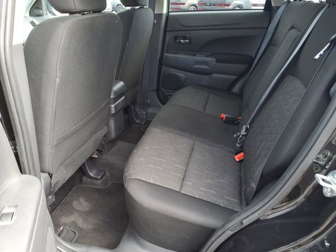 Used 2024 Mitsubishi Outlander Sport ES image 14