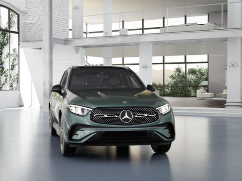 New 2026 Mercedes-Benz GLC 300 4MATIC image 9