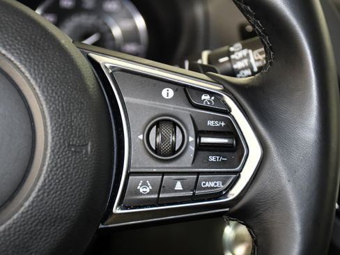 Used 2025 Acura RDX SH-AWD image 21