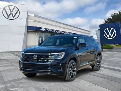 New 2026 Volkswagen Atlas Cross Sport SEL Premium R-Line