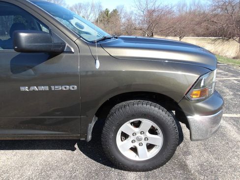 Used 2012 RAM 1500 Classic SLT image 30