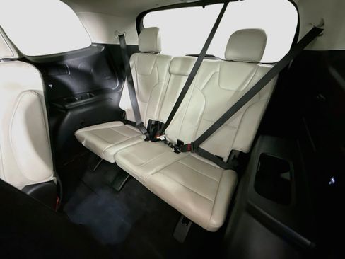 Used 2020 Kia Telluride S FWD image 42