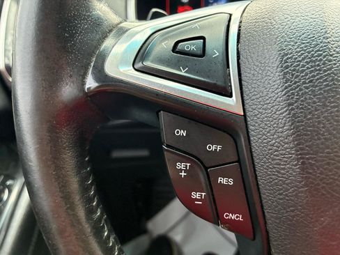 Used 2015 Ford Edge SEL w/ Equipment Group 201A FWD image 18