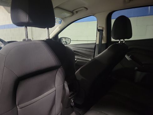 Used 2013 Ford Escape SE w/ Class II Trailer Tow Pkg image 10