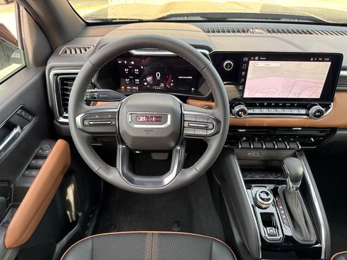 New 2026 GMC Canyon AT4 image 22