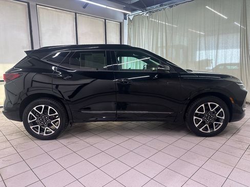 Used 2024 Chevrolet Blazer RS w/ Enhanced Convenience Package image 3