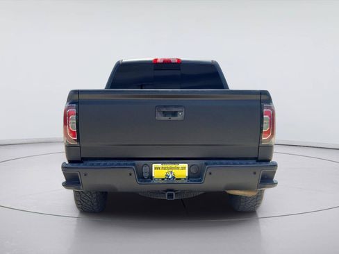 Used 2017 GMC Sierra 1500 Denali w/ Denali Ultimate Package AWD/4WD image 4