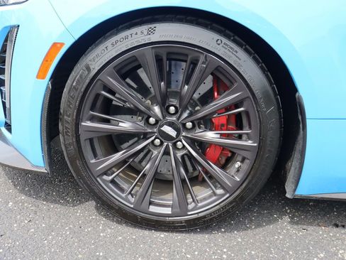 Used 2022 Cadillac CT5 V Blackwing w/ Carbon Fiber Package 2 RWD image 42