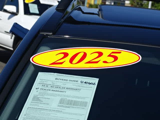 Used 2025 Toyota RAV4 XLE w/ Convenience Package FWD image 6