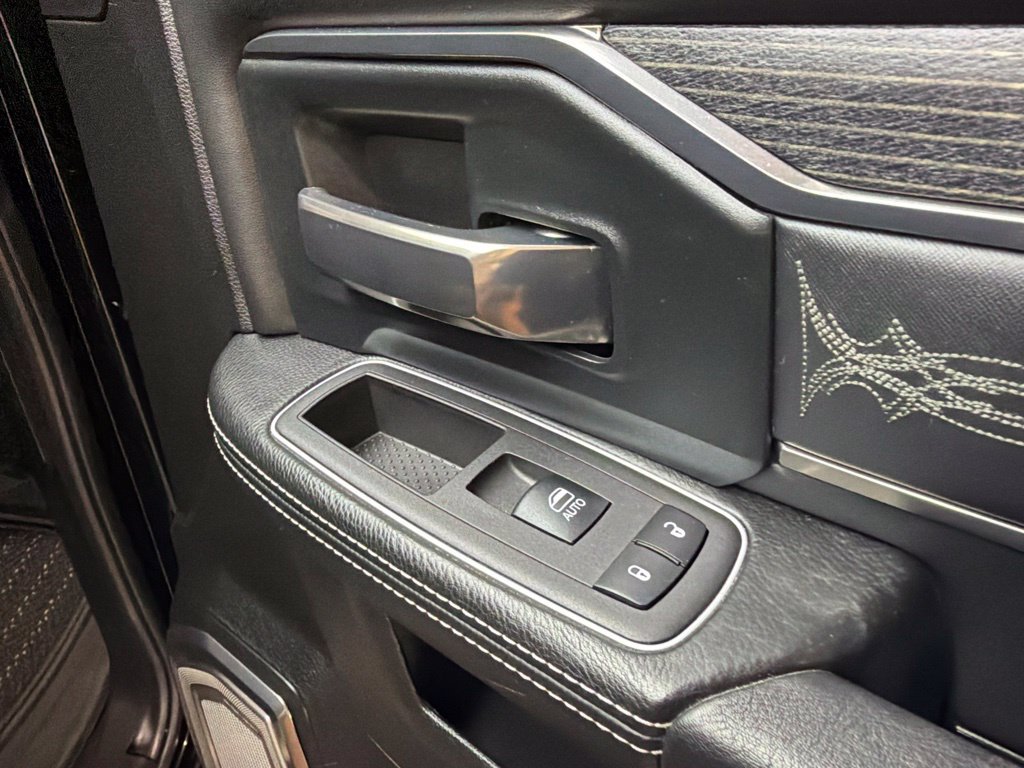Used 2019 RAM 3500 Limited AWD/4WD image 14