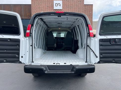 Used 2023 Chevrolet Express 2500 w/ Driver Convenience Package RWD image 25