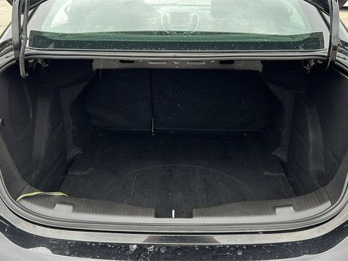 Used 2018 Chevrolet Cruze LT image 37