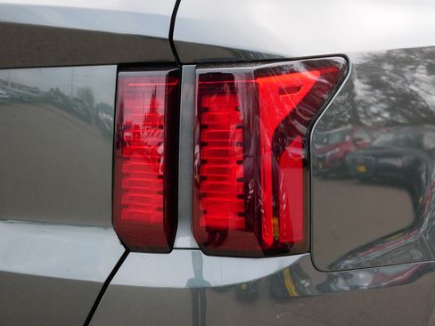 Certified 2022 Kia Sorento X-Line EX image 17