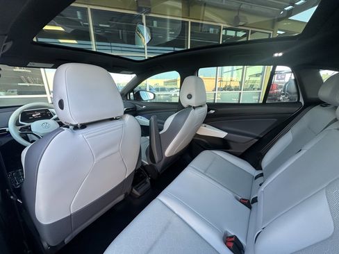 Used 2021 Volkswagen ID.4 1st Edition image 34