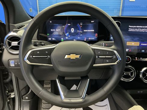 New 2025 Chevrolet Blazer EV LT AWD/4WD image 13