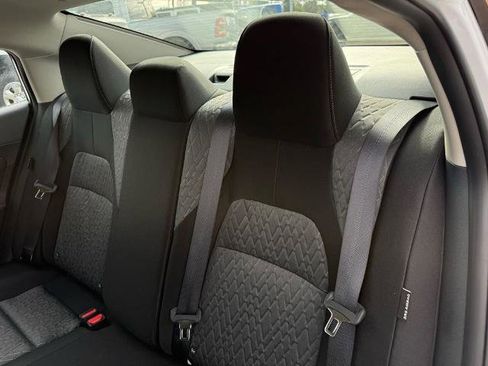 New 2026 Nissan Sentra SV w/ SV Convenience Package FWD image 9