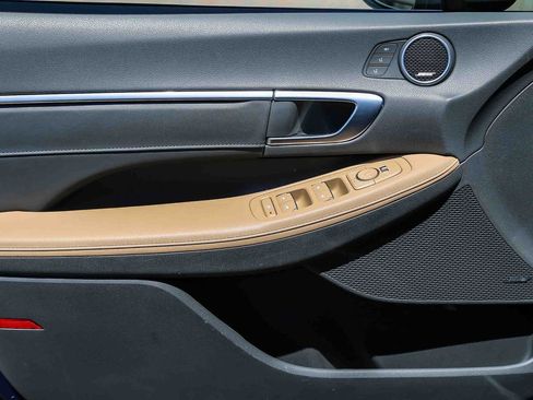 Used 2021 Hyundai Sonata Limited w/ Cargo Package FWD image 22
