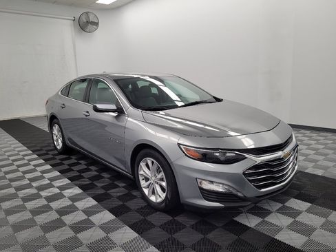 Used 2023 Chevrolet Malibu LT FWD image 13