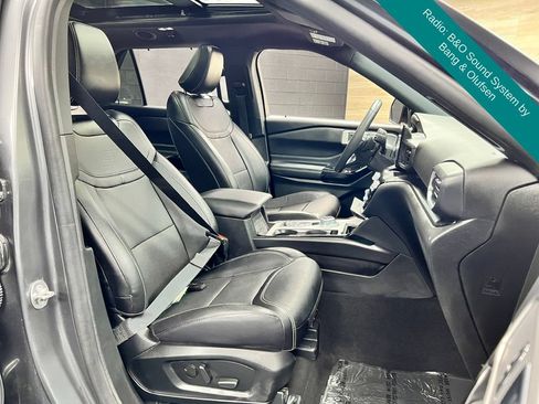 Used 2024 Ford Explorer ST w/ Equipment Group 401A AWD/4WD image 8