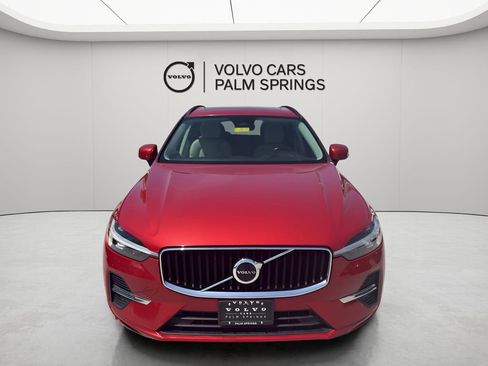 Used 2023 Volvo XC60 B5 Core w/ Climate Package image 2