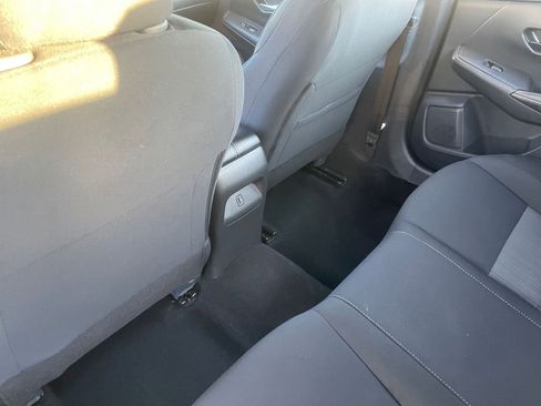 Used 2025 Nissan Sentra SV image 23