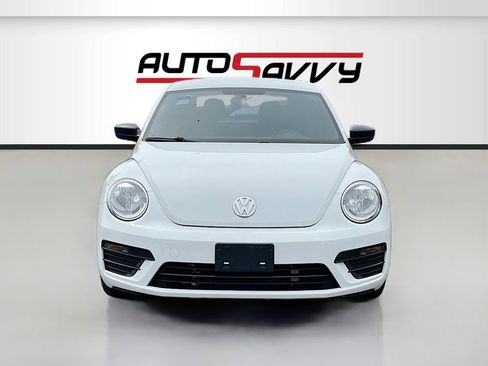 Used 2018 Volkswagen Beetle 2.0T S FWD image 2