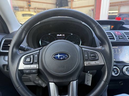 Used 2018 Subaru Forester 2.5i Premium image 13