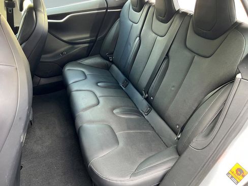 Used 2016 Tesla Model S P100D image 33