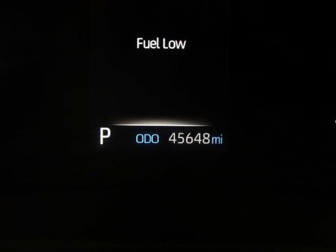 Used 2021 Toyota Sienna XSE image 39