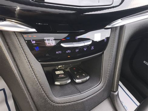 Used 2023 Cadillac XT6 Sport image 19