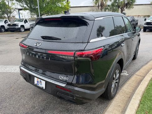 Used 2022 INFINITI QX60 Pure w/ Cargo Package image 4