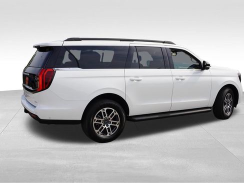 Certified 2025 Ford Expedition Max Active RWD image 4