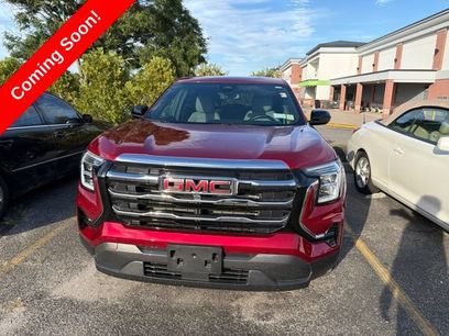 Used 2025 GMC Terrain Elevation