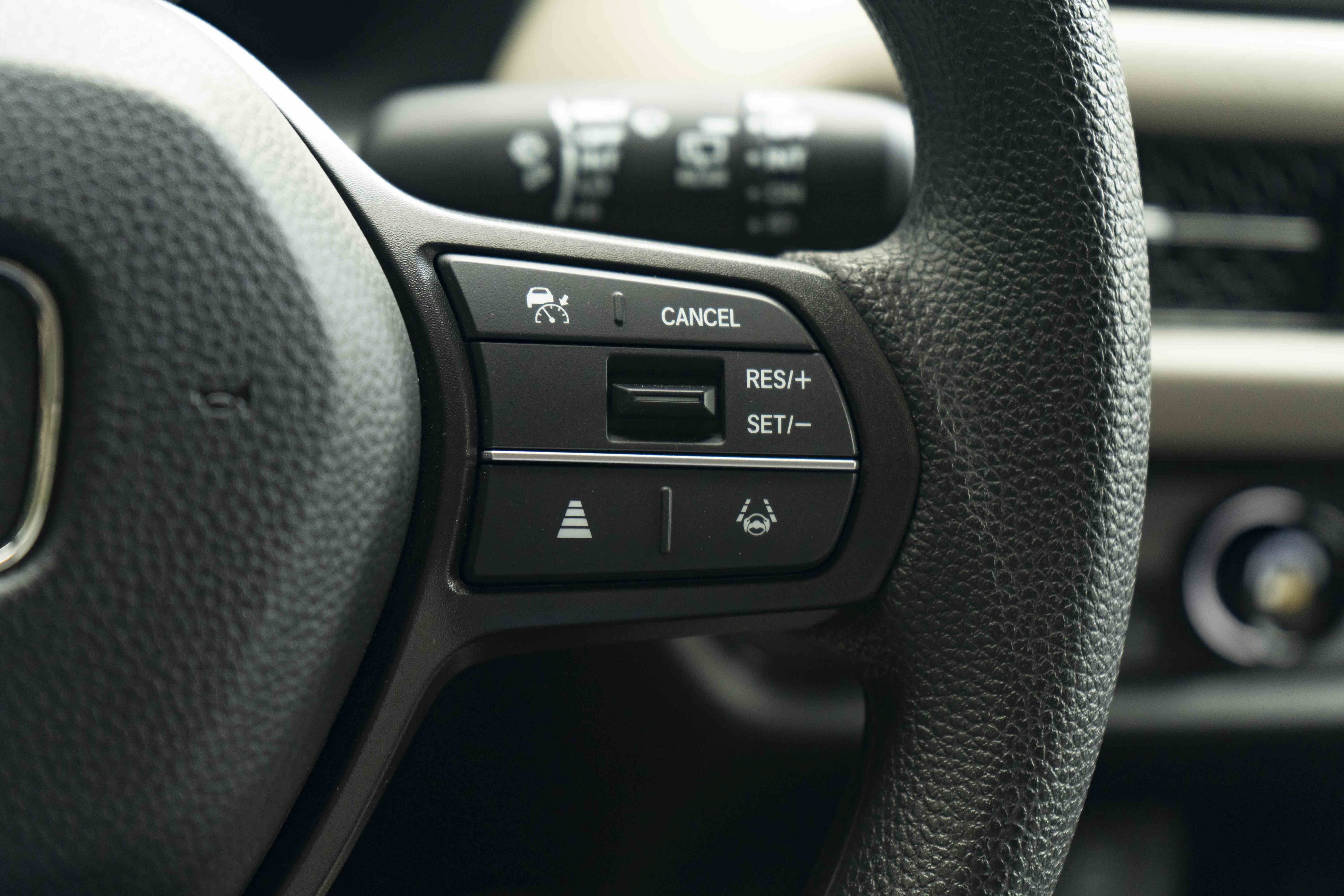 Used 2027 Honda HR-V LX image 21