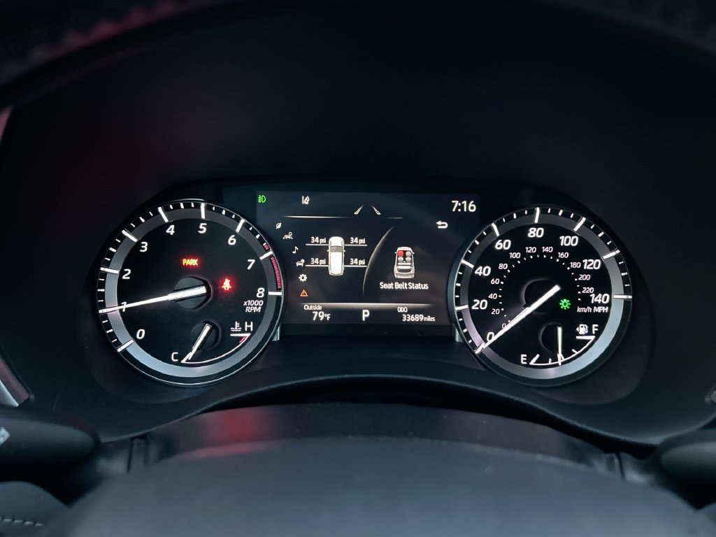 Used 2022 Toyota Highlander XSE FWD image 22
