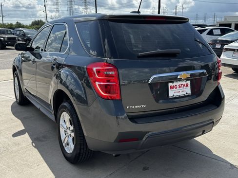 Used 2017 Chevrolet Equinox LS FWD image 8
