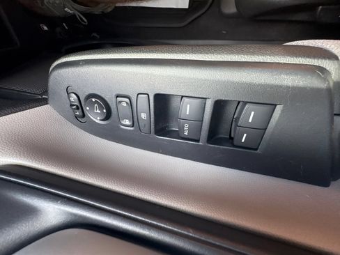 Used 2020 Honda CR-V LX image 20