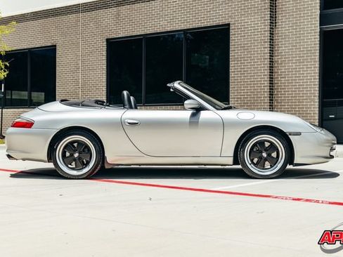 Used 2002 Porsche 911 Cabriolet image 12
