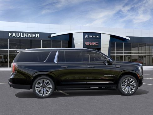New 2026 GMC Yukon XL Denali Ultimate AWD/4WD image 5
