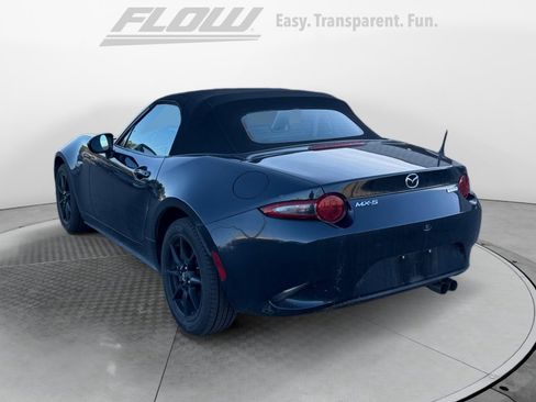 Used 2019 MAZDA MX-5 Miata Sport w/ I-ACTIVSENSE Sport Package image 5