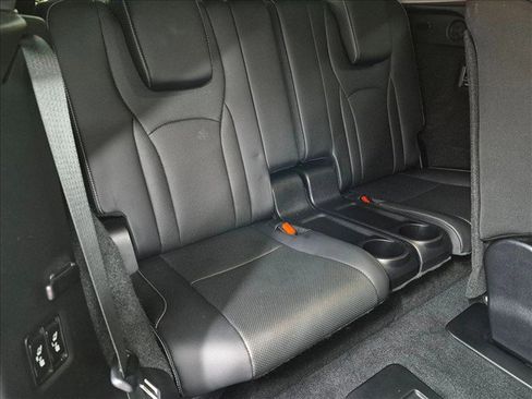 Used 2020 Lexus RX 350L Luxury w/ Accessory Package FWD image 23