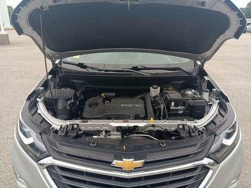 Used 2020 Chevrolet Equinox LS w/ LS Convenience Package FWD image 20