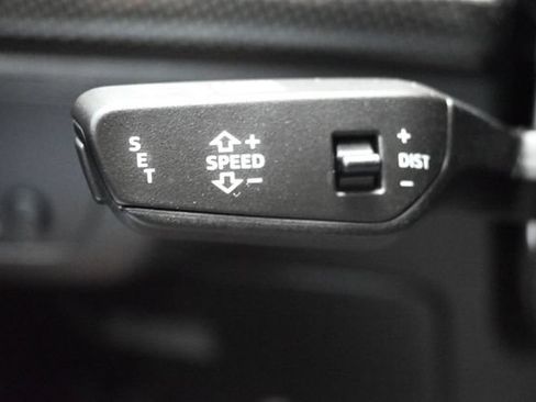 Used 2022 Audi SQ5 Premium Plus AWD/4WD image 28