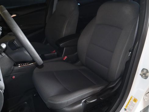 Used 2018 Chevrolet Cruze LT w/ Redline Edition image 3