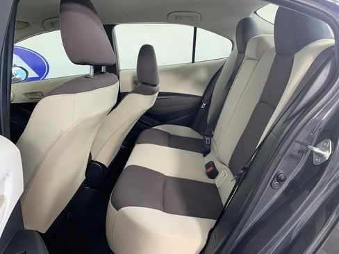 Used 2023 Toyota Corolla LE FWD image 31